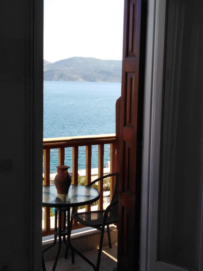 Adriani Sea View Rooms Adamantas  Luaran gambar